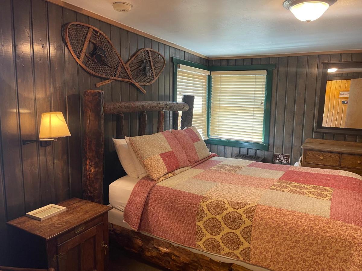 Silver Fork Lodge & Restaurant Brighton エクステリア 写真