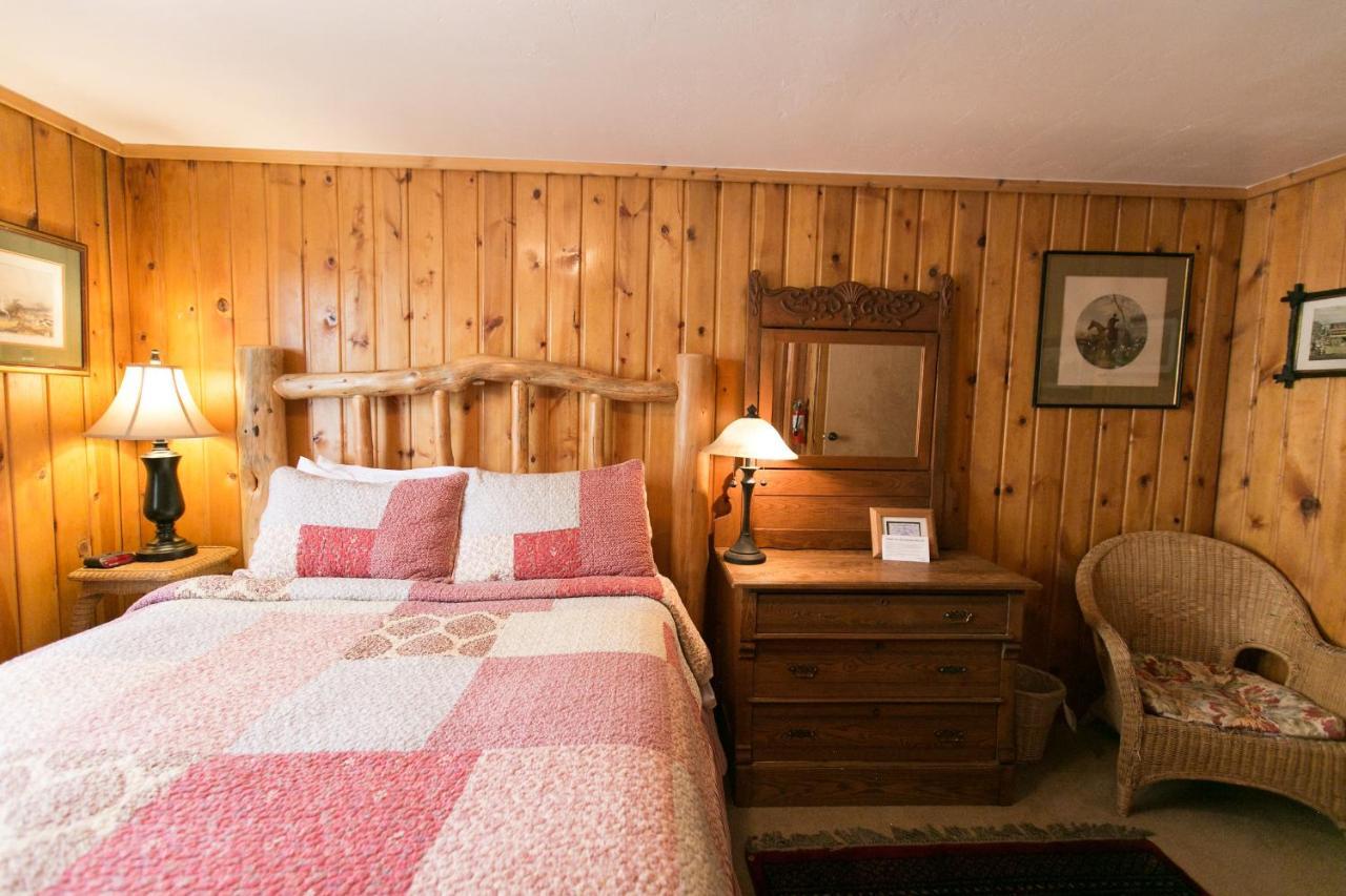 Silver Fork Lodge & Restaurant Brighton エクステリア 写真