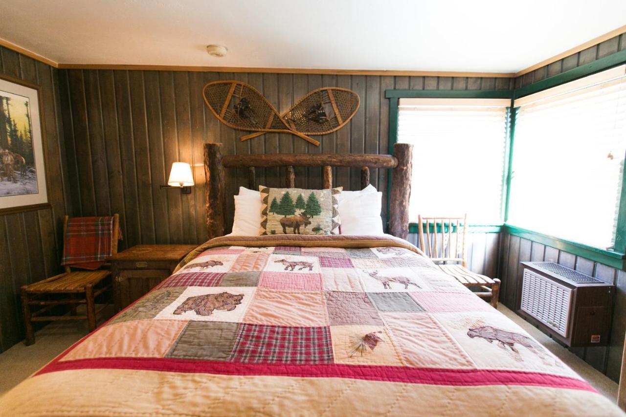 Silver Fork Lodge & Restaurant Brighton エクステリア 写真